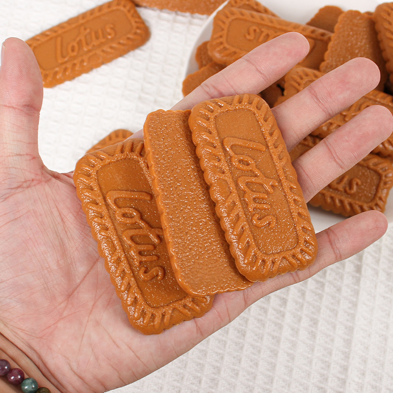 Simulation Cookies Fake Cake A - Party Games Graduation recensione e prezzo