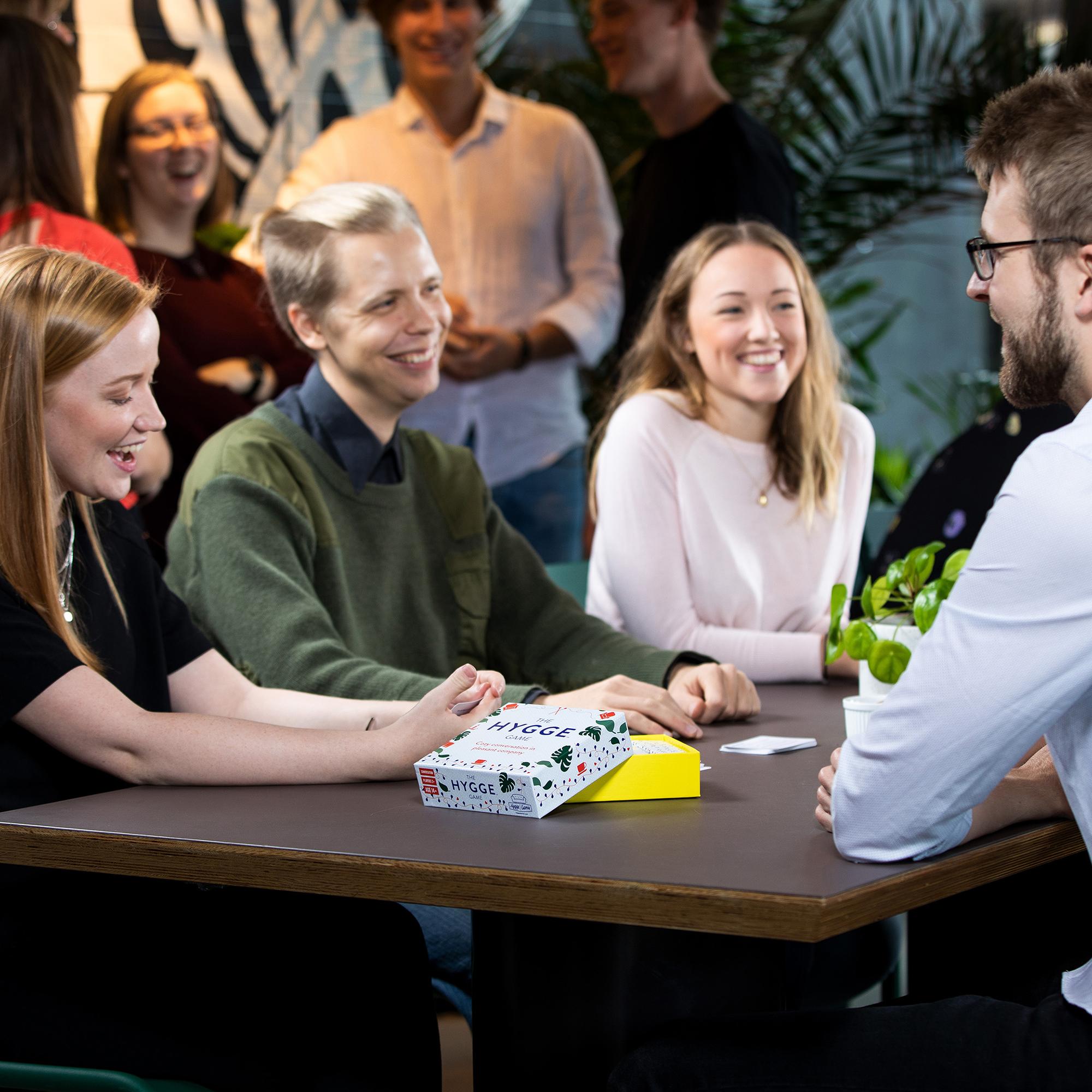 the Hygge Game: Cozy Conversat - Party Games Meaning recensione e prezzo