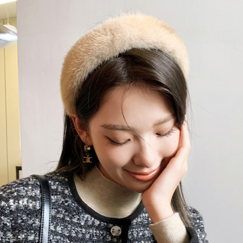 Real Mink Fur Headband Natural - Ring Toss Outdoor recensione e prezzo