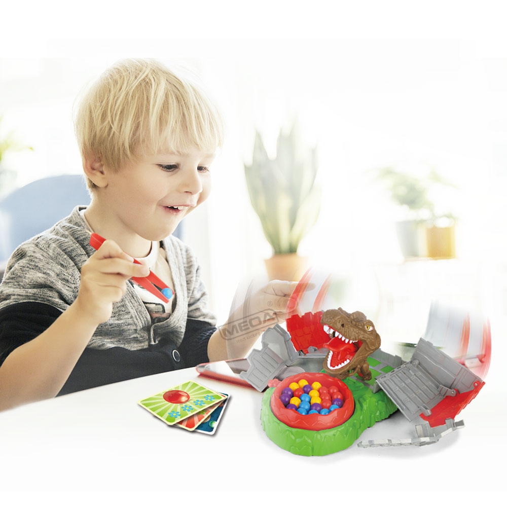 MEOA Stealing Dinosaur Eggs Pr - Party Games Egg recensione e prezzo